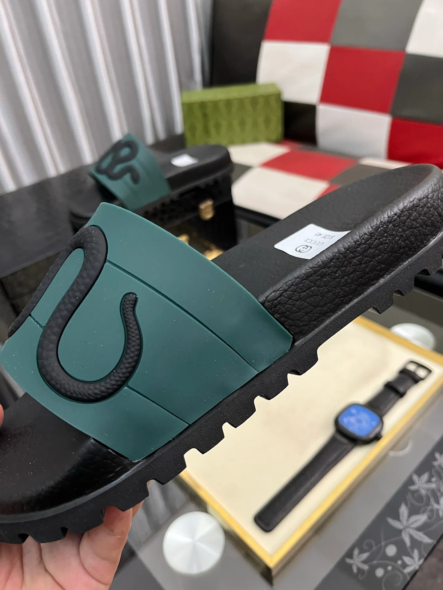 Men's men's shoes💰260⌚️⌚️ＧＵＣＣＩ.Gucci.Official website 1:1 popular slippers hot sale! Original original material 🩴 SIZE: 38-46 (45.46 non-refundable)